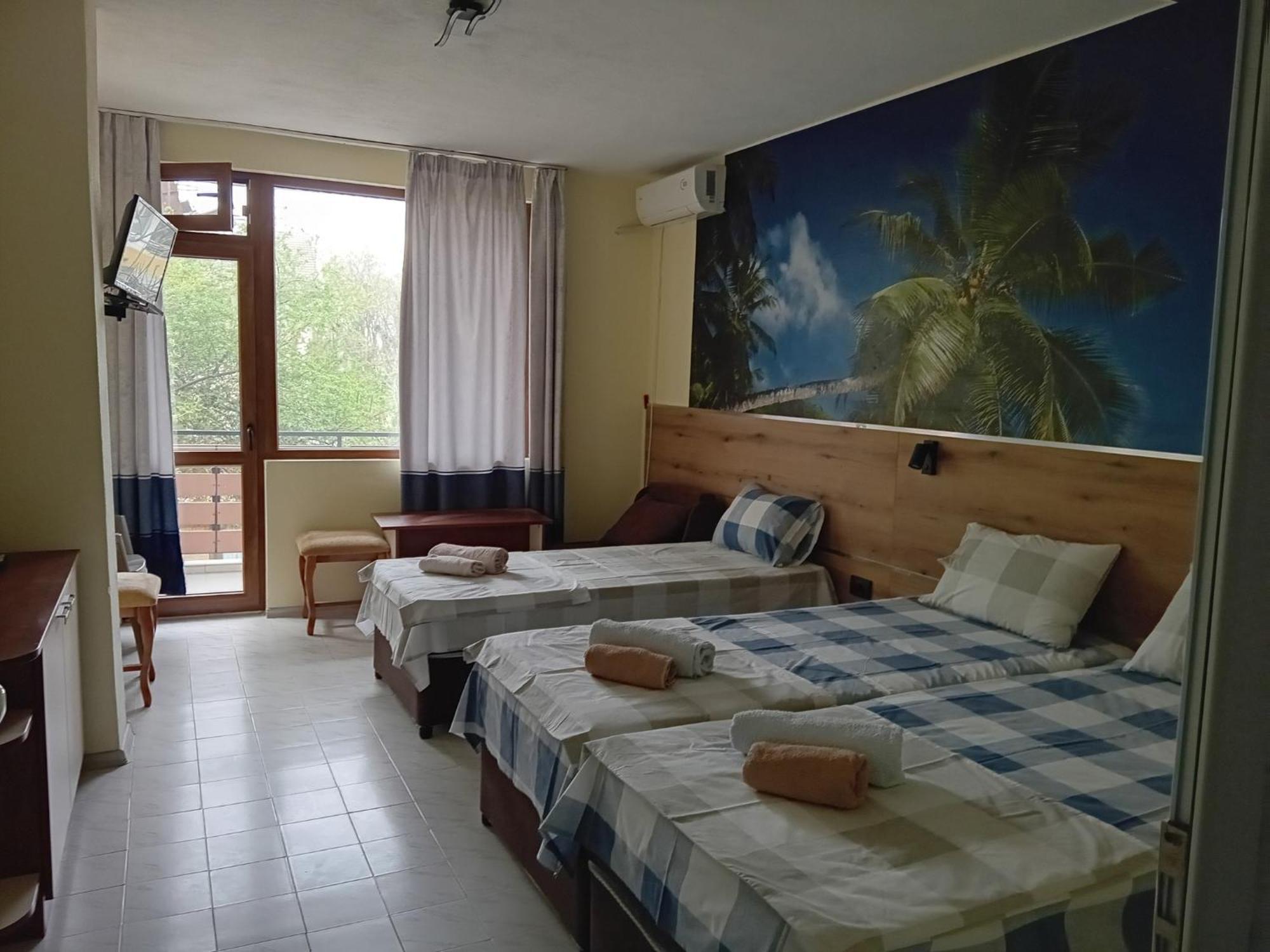 Guesthouse Oasis Kiten  Bagian luar foto