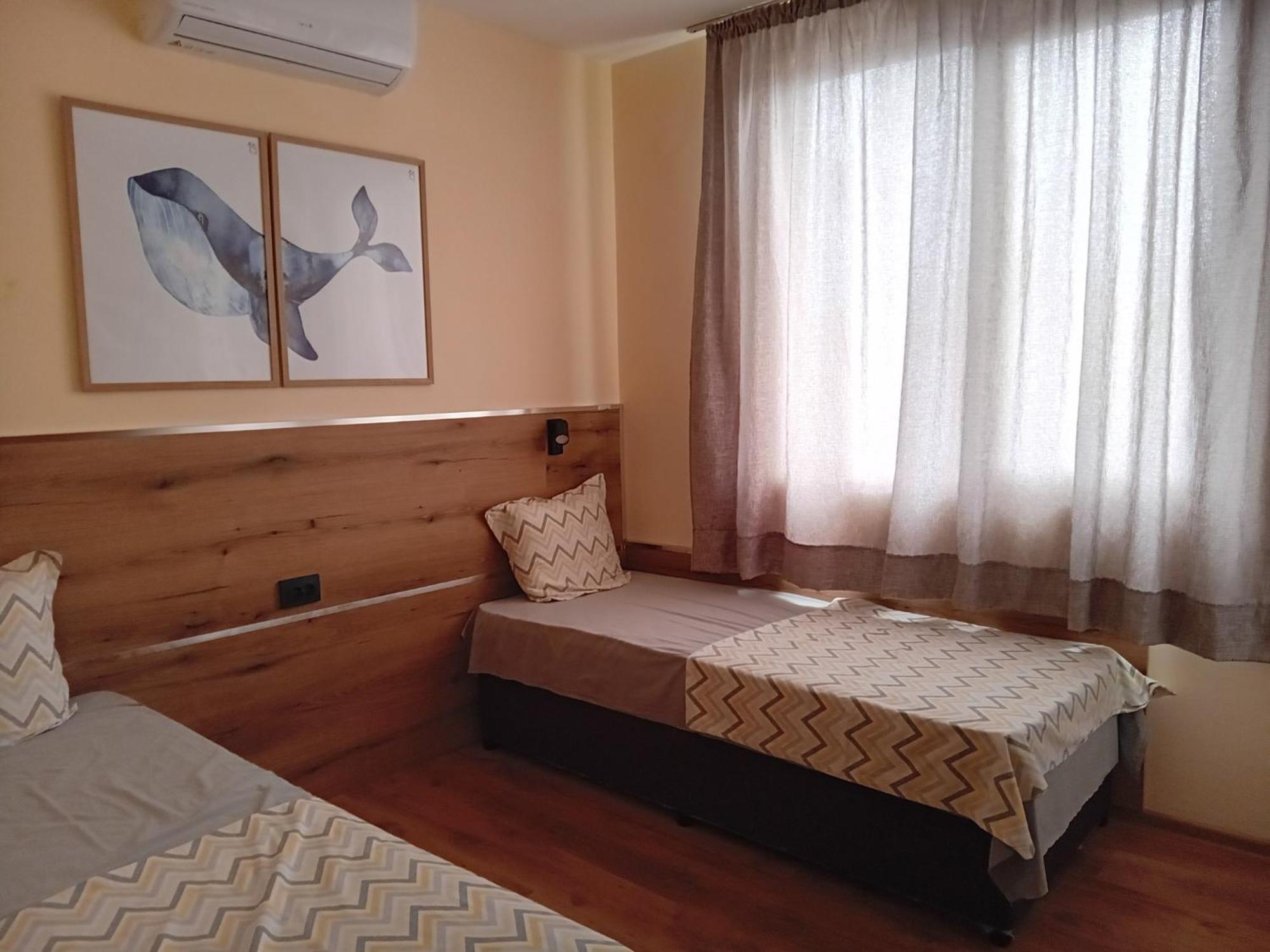 Guesthouse Oasis Kiten  Bagian luar foto