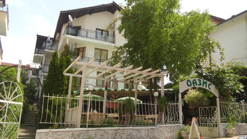 Guesthouse Oasis Kiten  Bagian luar foto