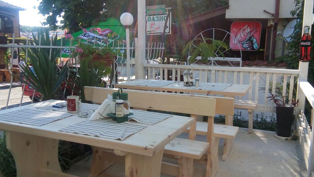 Guesthouse Oasis Kiten  Bagian luar foto