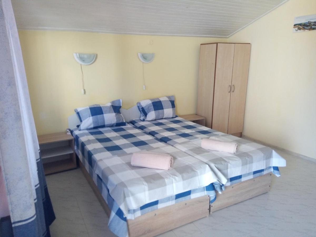 Guesthouse Oasis Kiten  Bagian luar foto